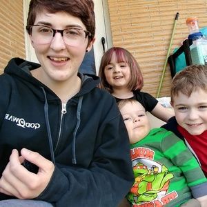 Meet your Posher, Renae